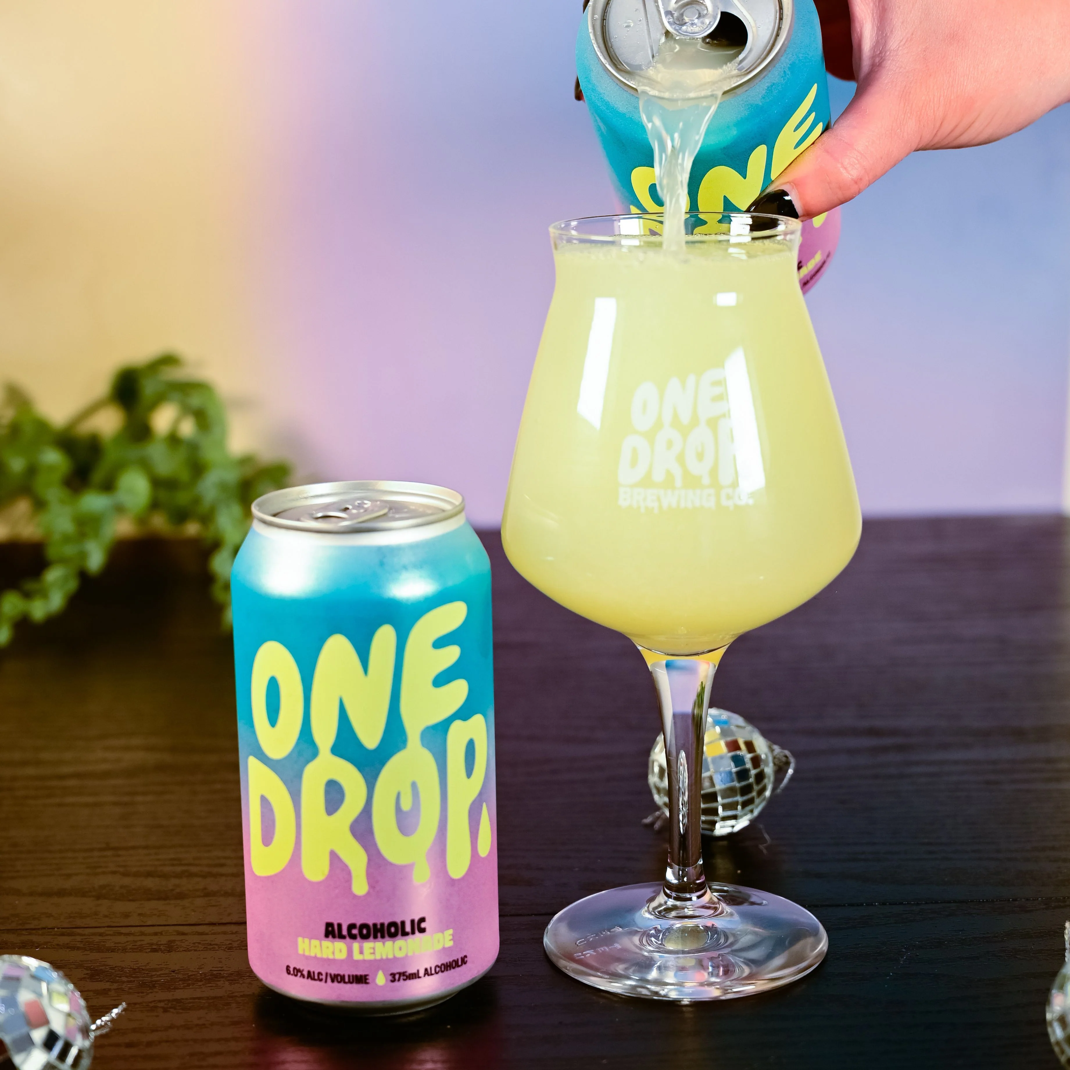 Hard Lemonade 375mL - Image 3